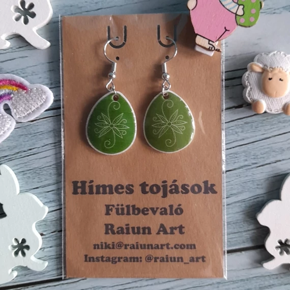 Egyedi hímes tojás fülbevaló - zöld papcsillag minta